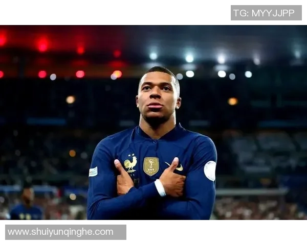 姆巴佩父母的足球传奇之路与儿子成就的辉煌交汇